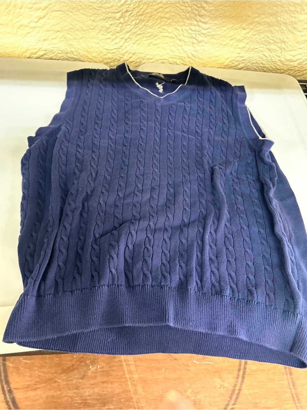 Men's Navy Cable-Knit V-Neck Sweater Vest